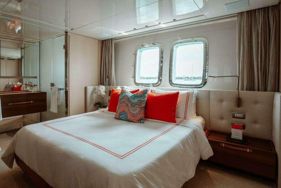 2018 Sanlorenzo SL106