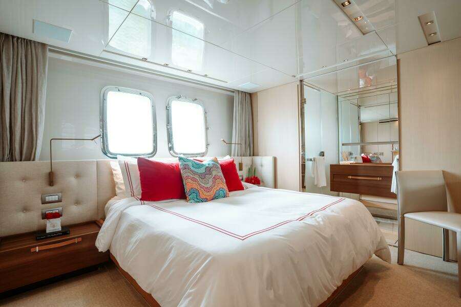 2018 Sanlorenzo SL106