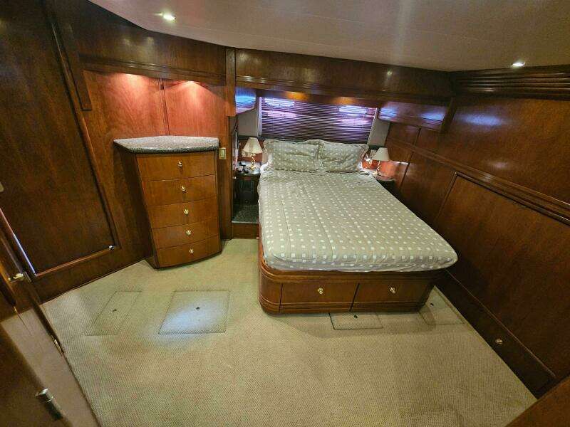 1999 Carver 530 Voyager Pilothouse