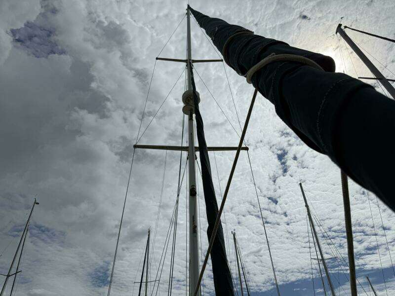 1988 Catalina Morgan 44 Center Cockpit