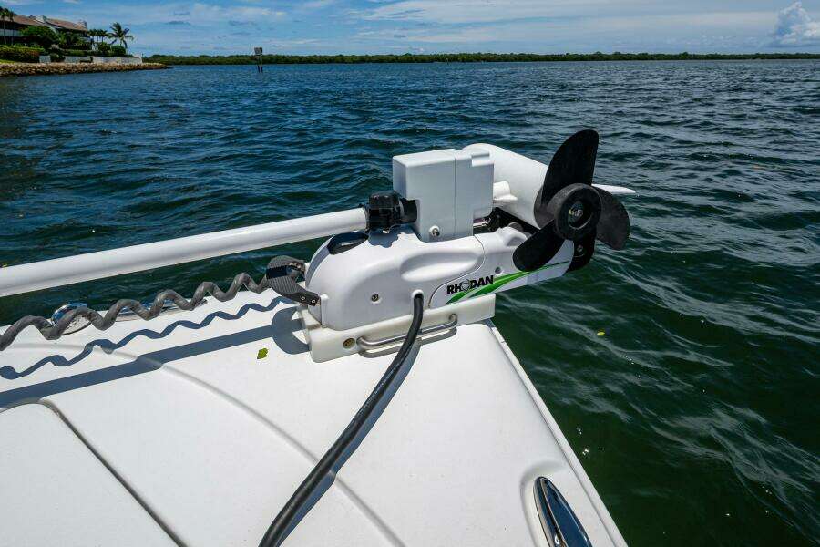 2024 Sea Hunt 239 SE