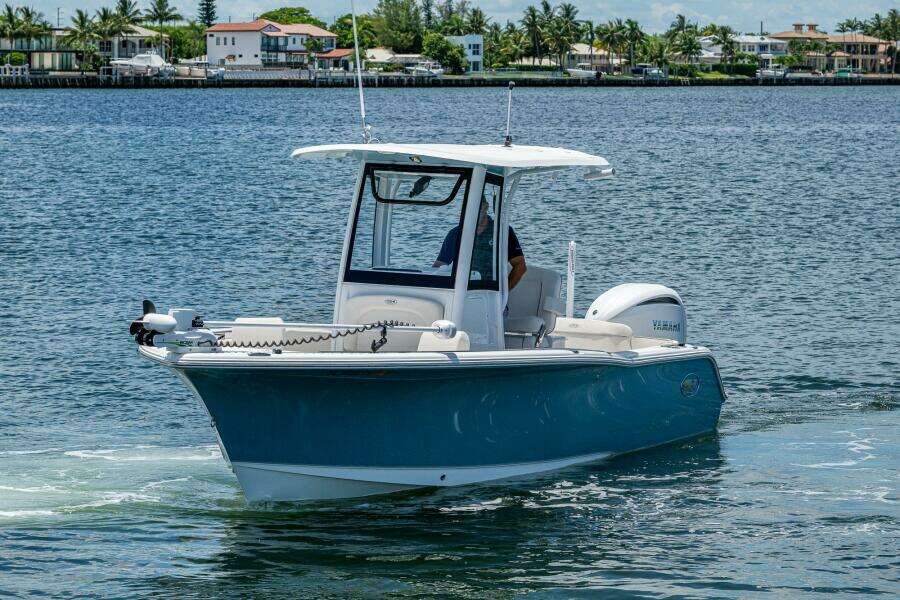 2024 Sea Hunt 239 SE