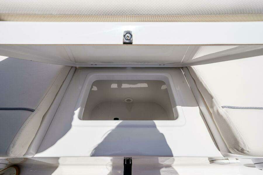 2024 Sea Hunt 239 SE