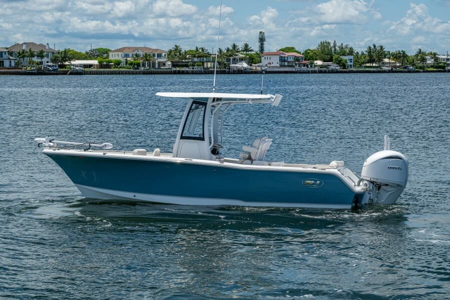 2024 Sea Hunt 239 SE