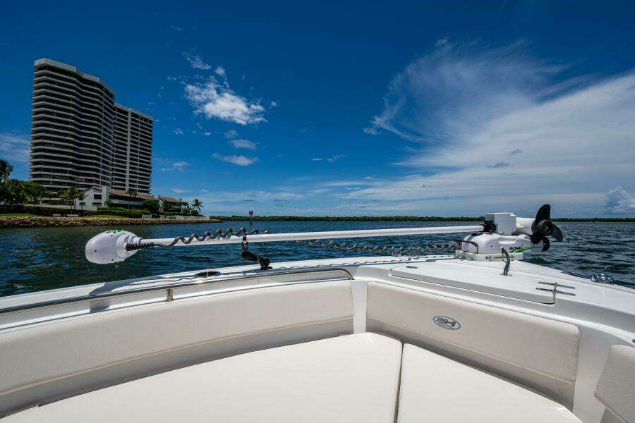 2024 Sea Hunt 239 SE