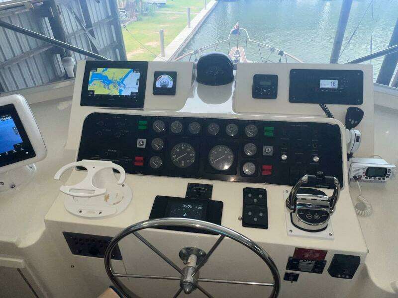 1988 Hatteras Motor Yacht