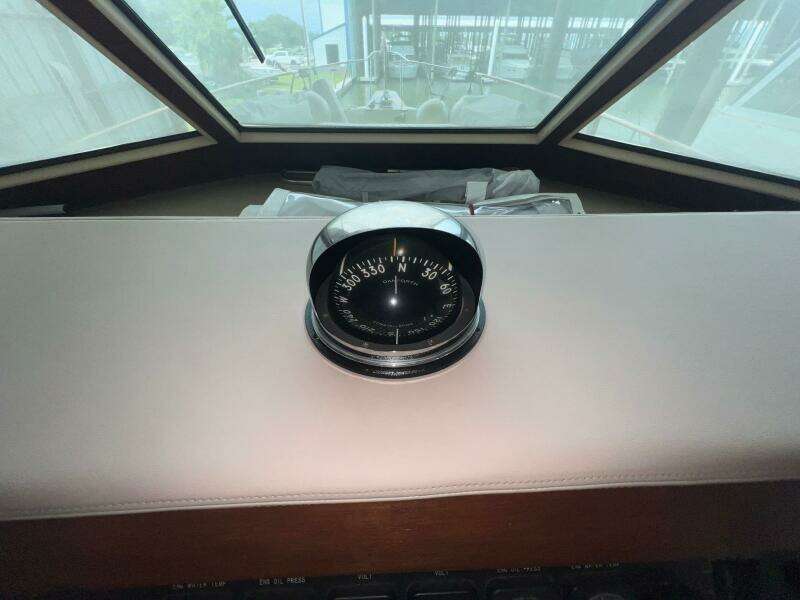 1988 Hatteras Motor Yacht