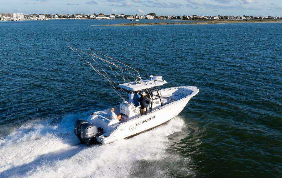 2021 Sea Fox 288 Commander