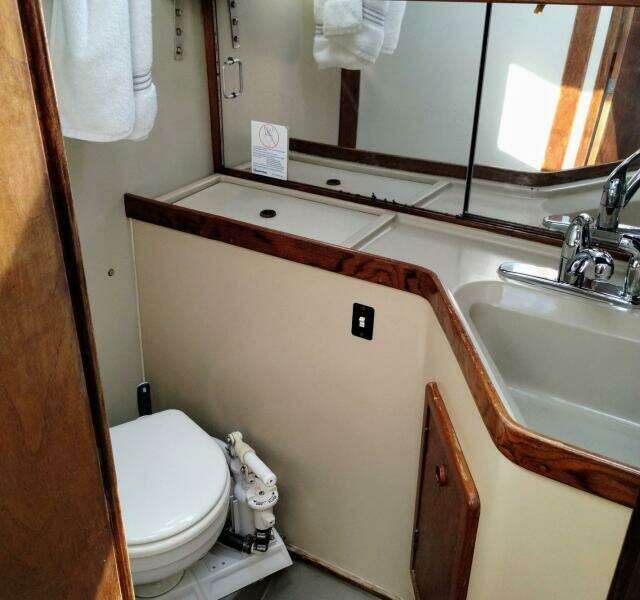 1981 C&C Landfall 35