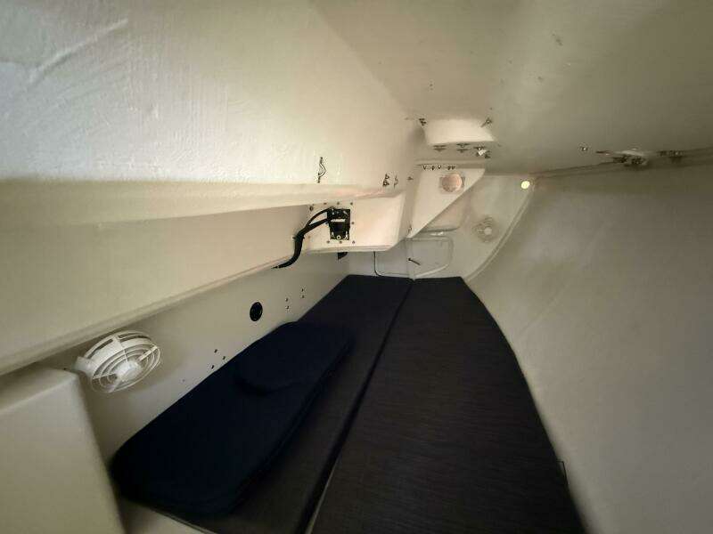 2018 J/121 Alchemy aft crew berth