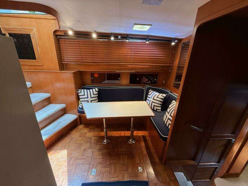 1989 Jefferson Marquessa 52