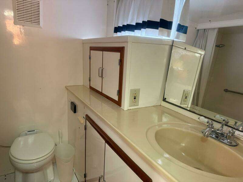 1989 Jefferson Marquessa 52