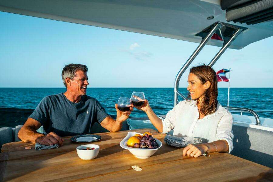 2026 Beneteau Swift Trawler 48