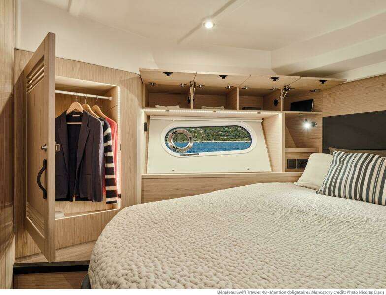 2026 Beneteau Swift Trawler 48