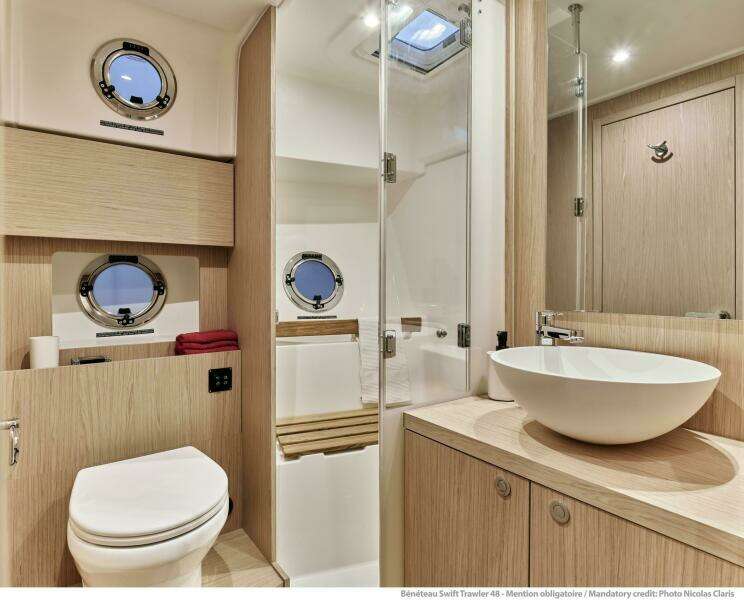 2026 Beneteau Swift Trawler 48