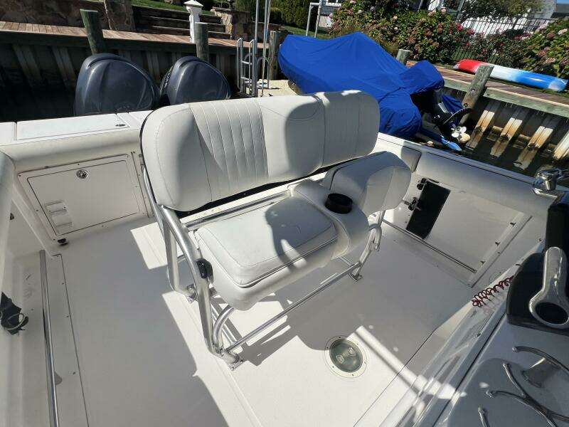 2004 Robalo R 260
