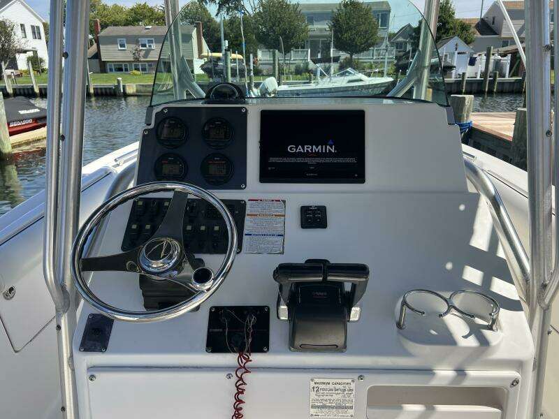 2004 Robalo R 260