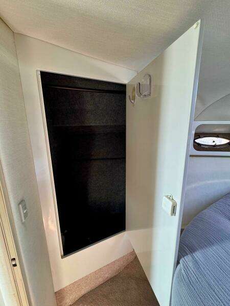 1996 Wellcraft 45 Excalibur