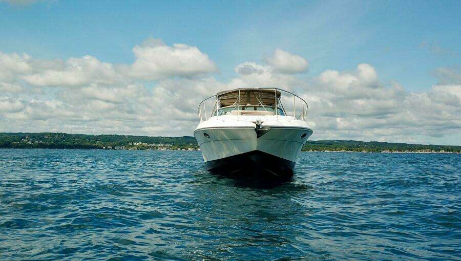 1996 Wellcraft 45 Excalibur