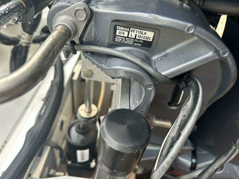 2020 NauticStar 2140 Sport Shallow Bay