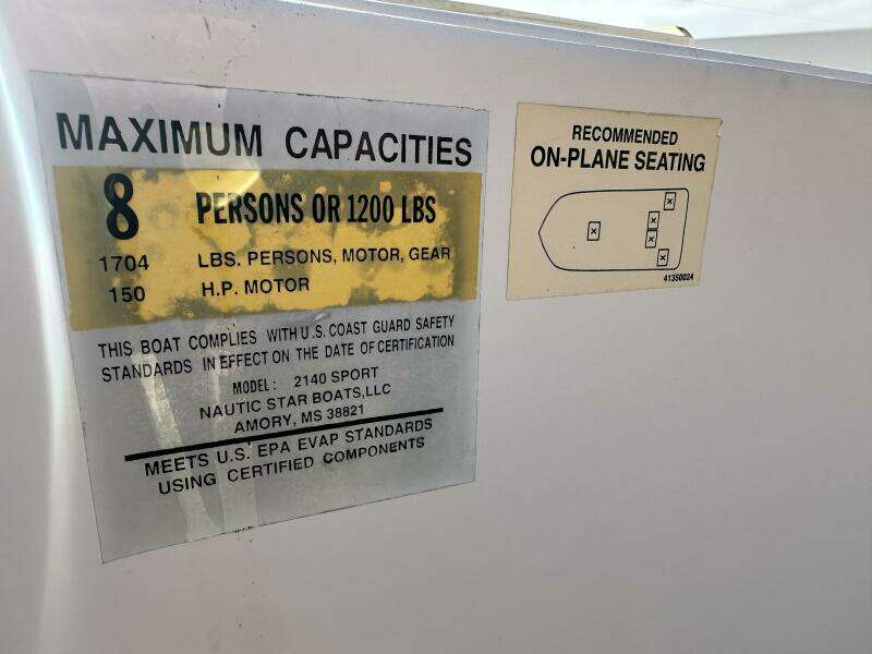 2020 NauticStar 2140 Sport Shallow Bay