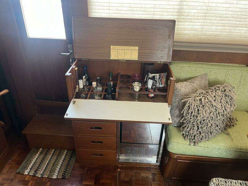 1979 Grand Banks 42 Classic