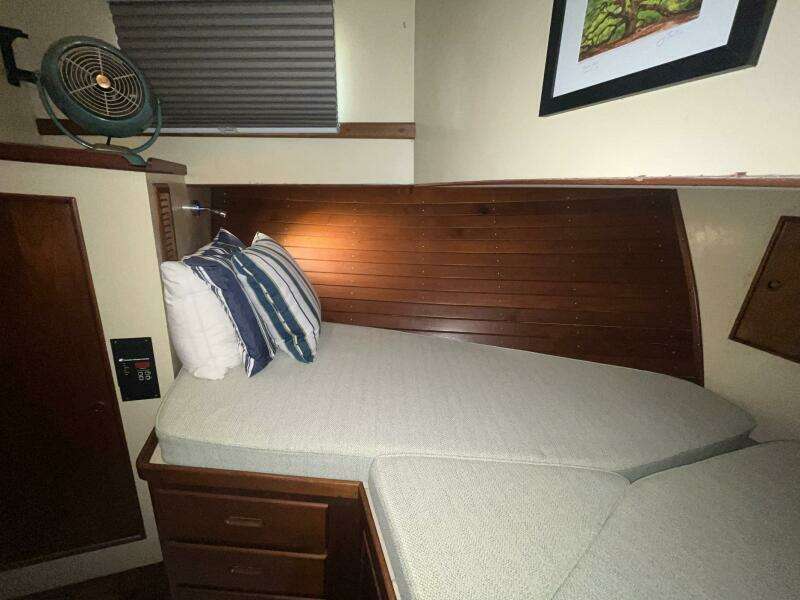 1979 Grand Banks 42 Classic