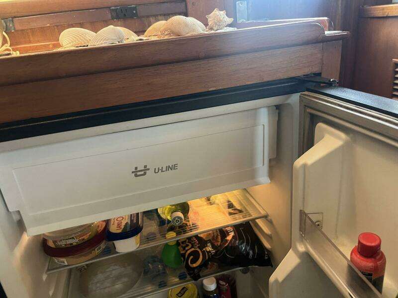 1979 Grand Banks 42 Classic