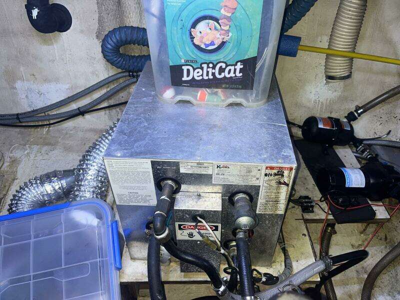 1979 Grand Banks 42 Classic