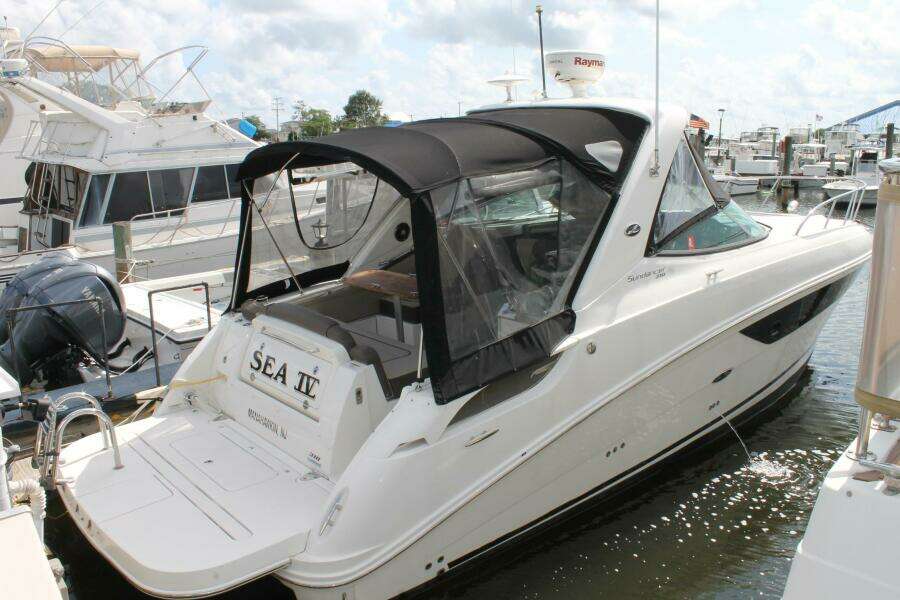 2015 Sea Ray 310 Sundancer