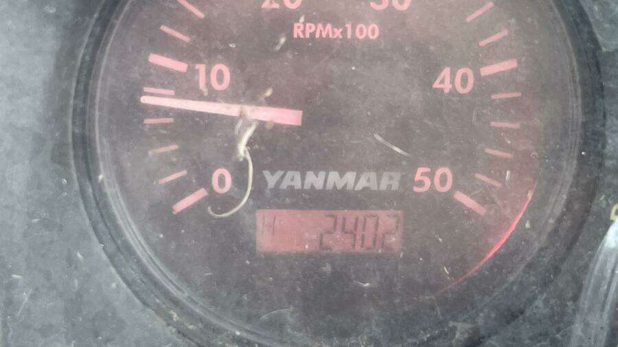 2006 Beneteau Oceanis 323