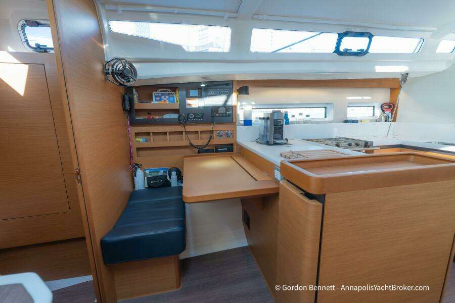 2022 Jeanneau Sun Odyssey 440