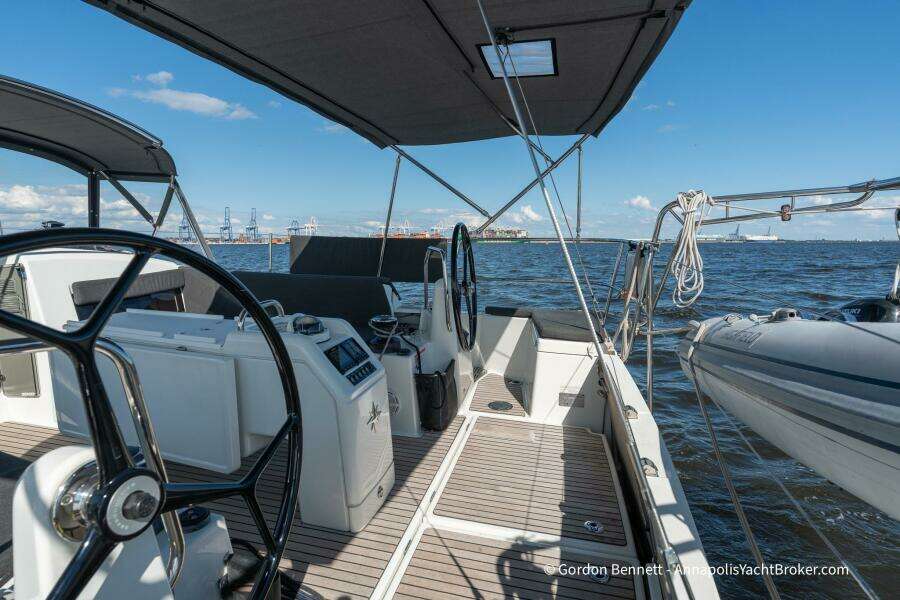 2022 Jeanneau Sun Odyssey 440