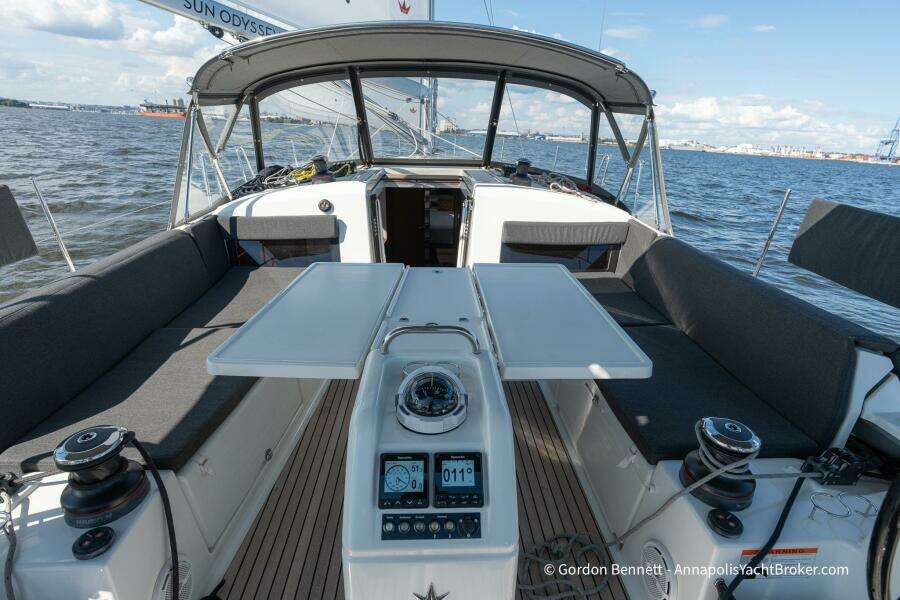 2022 Jeanneau Sun Odyssey 440