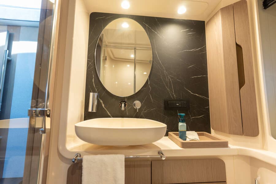 2022 Azimut 50 FLYBRIDGE