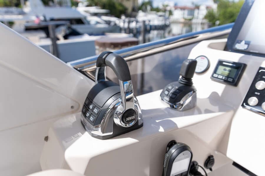 2022 Azimut 50 FLYBRIDGE