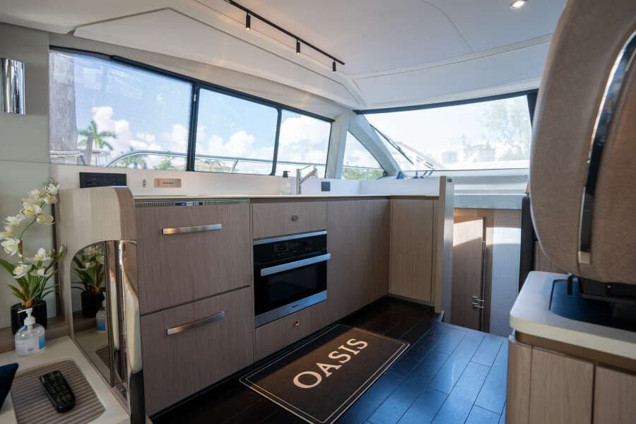 2022 Azimut 50 FLYBRIDGE