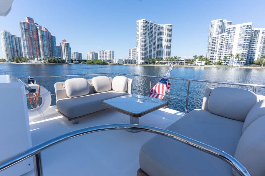 2022 Azimut 50 FLYBRIDGE