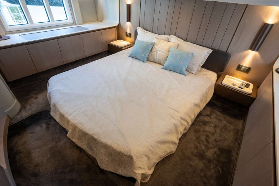 2022 Azimut 50 FLYBRIDGE