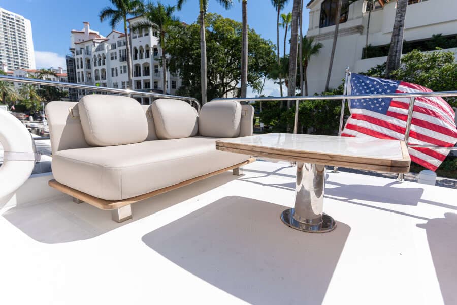 2022 Azimut 50 FLYBRIDGE