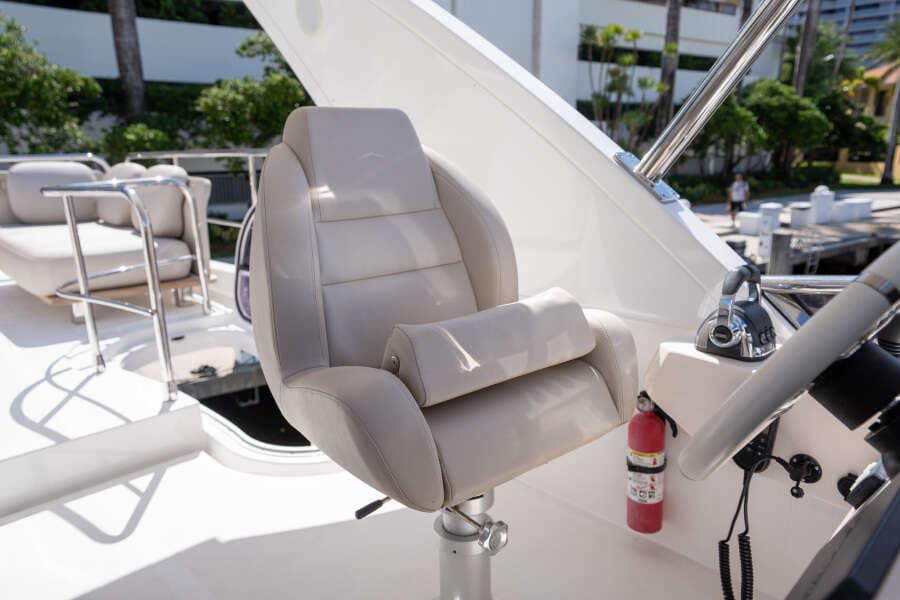 2022 Azimut 50 FLYBRIDGE