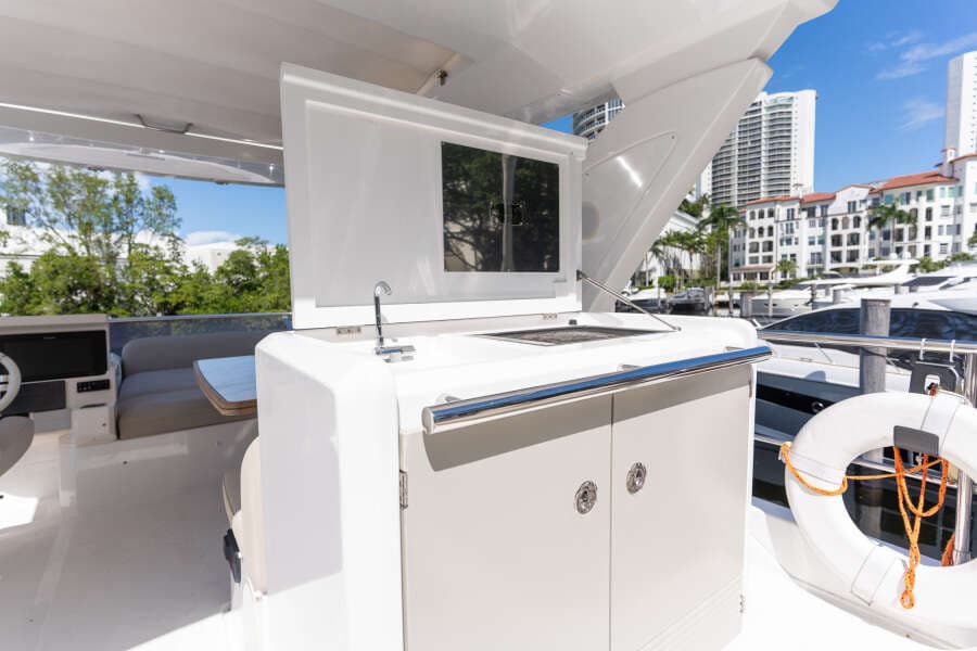 2022 Azimut 50 FLYBRIDGE