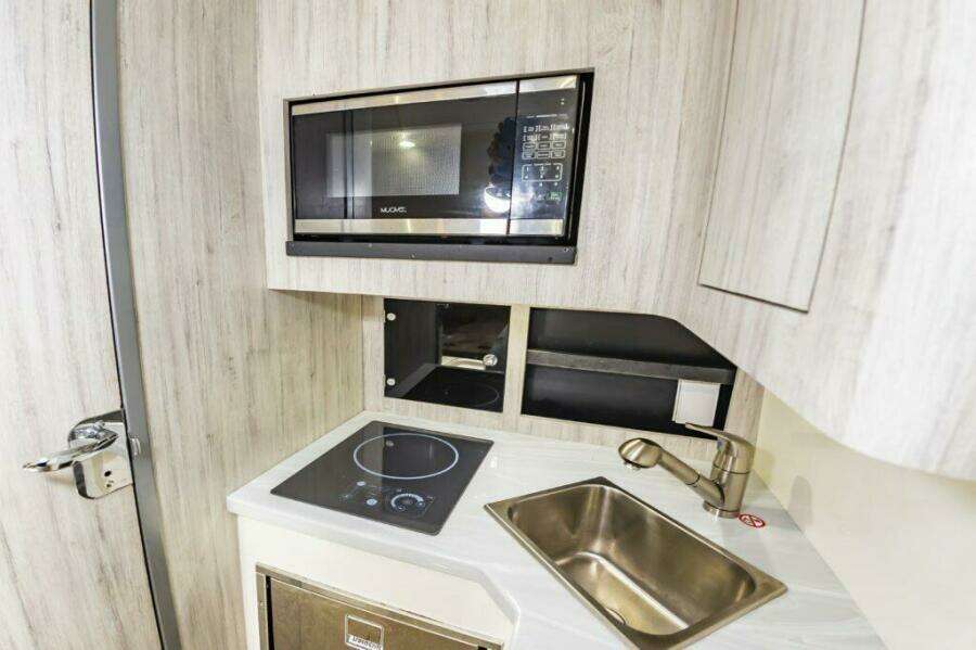 E91dd9c0 6b64 42c5 A6e4 38f19d8bdf18