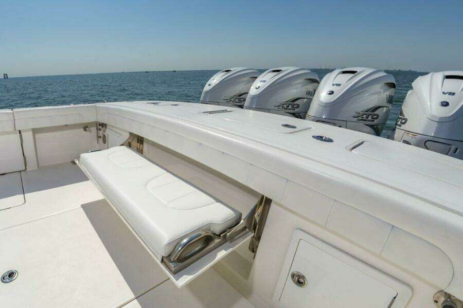 1d2127bd Cb6b 4d57 B348 F673ee083a80