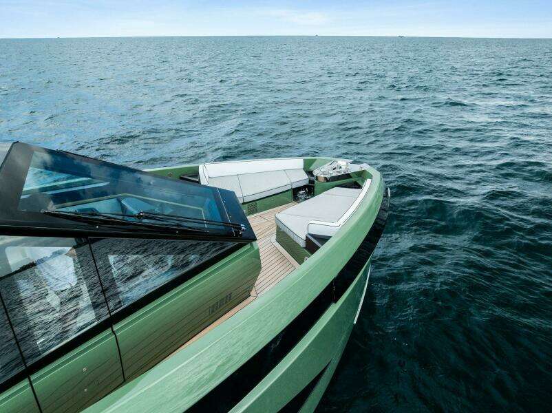 2025 Wally Wallywhy 100