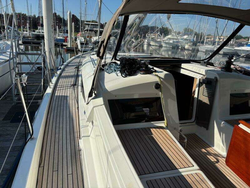 2021 Jeanneau Sun Odyssey 440