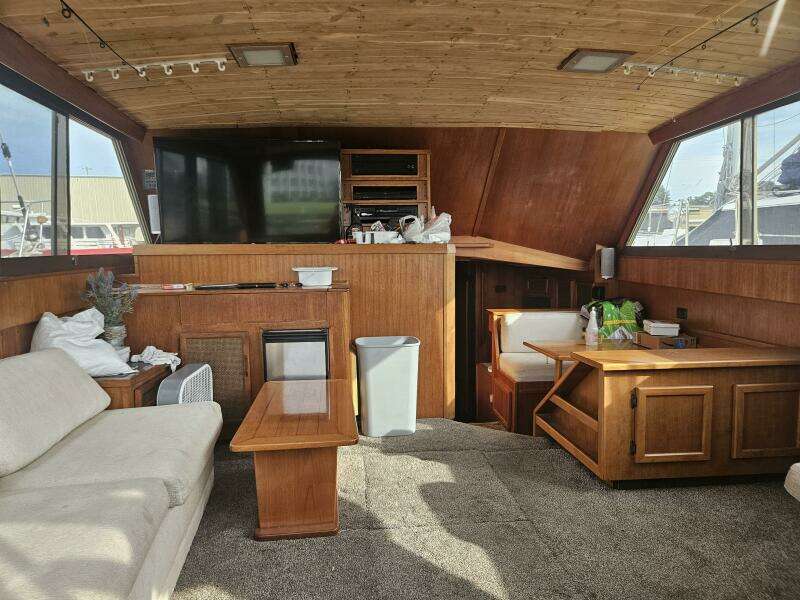 1984 Viking 46 Convertible