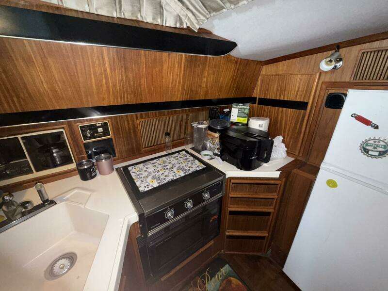 1988 Sea Ray 415