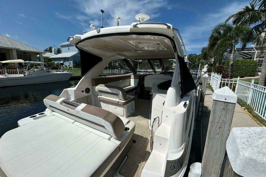 2016 Regal 35 Sport Coupe