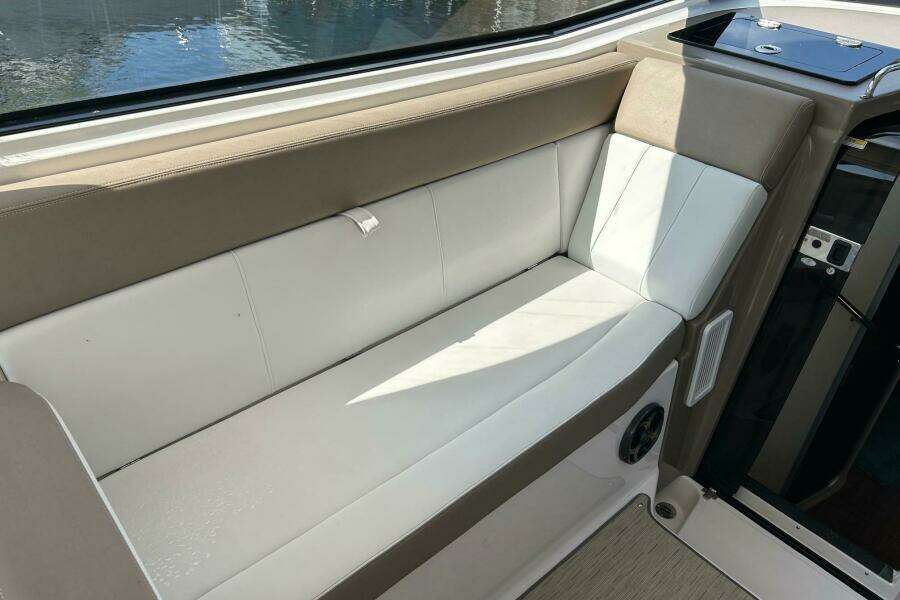 2016 Regal 35 Sport Coupe